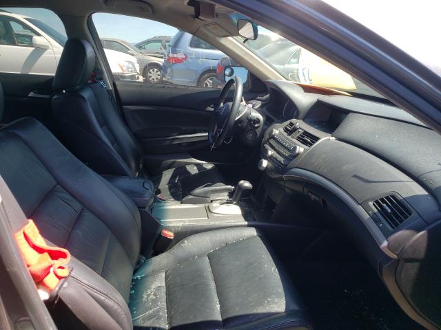 Photo 4 VIN: 1HGCP2F66BA062680 - HONDA ACCORD SE 