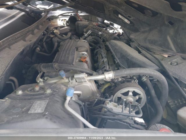 Photo 9 VIN: 1HGCP2F66BA070021 - HONDA ACCORD SDN 