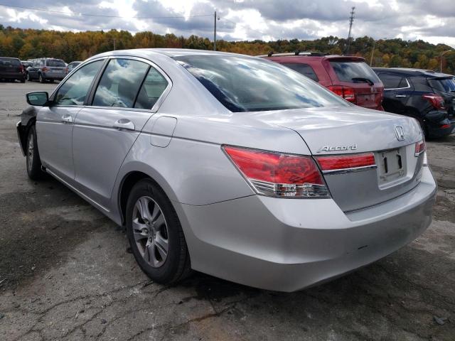 Photo 2 VIN: 1HGCP2F66BA087711 - HONDA ACCORD SE 