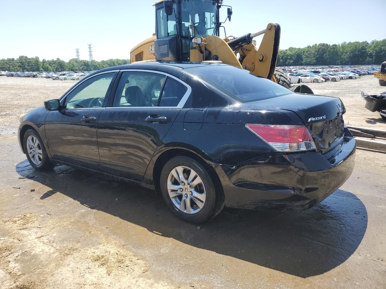 Photo 1 VIN: 1HGCP2F66BA116754 - HONDA ACCORD 