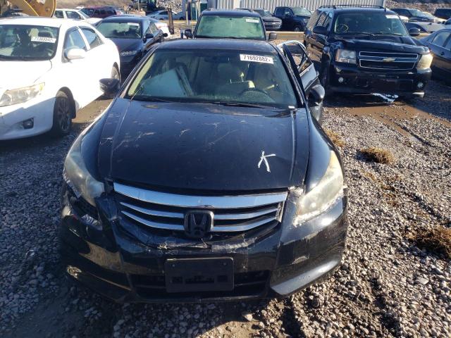 Photo 4 VIN: 1HGCP2F66BA157109 - HONDA ACCORD SE 