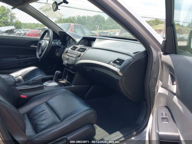 Photo 4 VIN: 1HGCP2F66CA024660 - HONDA ACCORD 