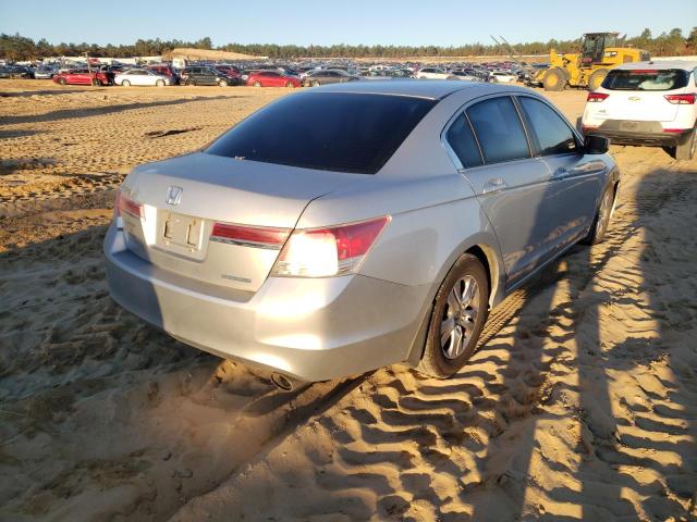 Photo 3 VIN: 1HGCP2F66CA028613 - HONDA ACCORD SE 