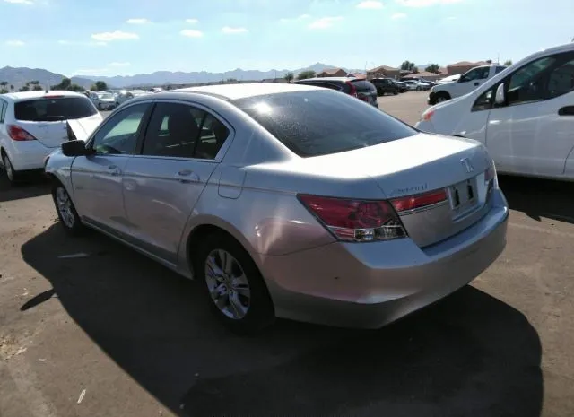 Photo 2 VIN: 1HGCP2F66CA065175 - HONDA ACCORD SDN 