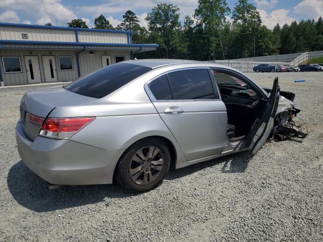 Photo 2 VIN: 1HGCP2F66CA113693 - HONDA ACCORD 