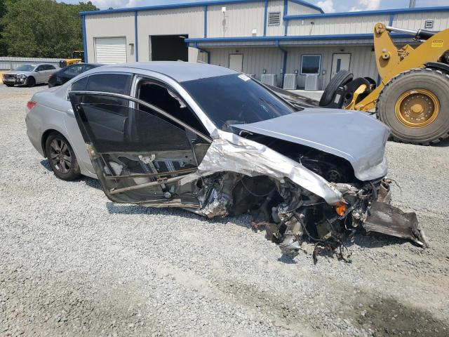 Photo 3 VIN: 1HGCP2F66CA113693 - HONDA ACCORD 