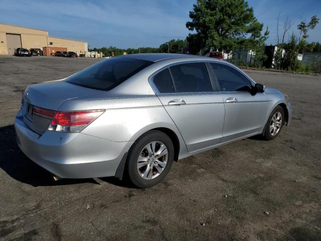 Photo 2 VIN: 1HGCP2F66CA126587 - HONDA ACCORD 