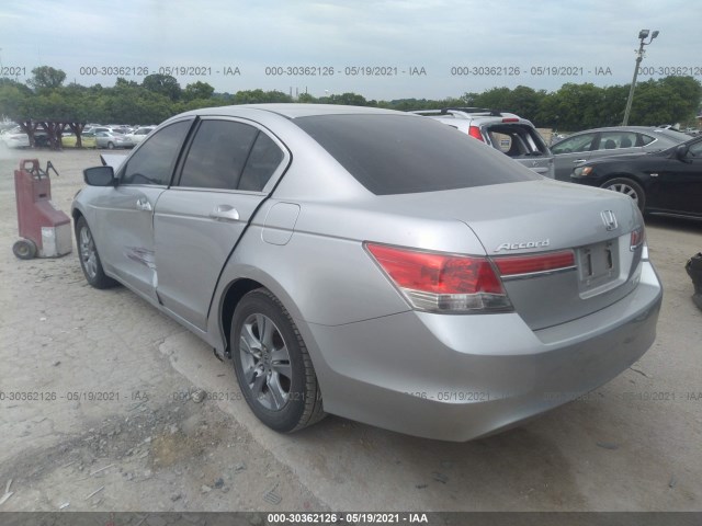 Photo 2 VIN: 1HGCP2F66CA134012 - HONDA ACCORD SDN 