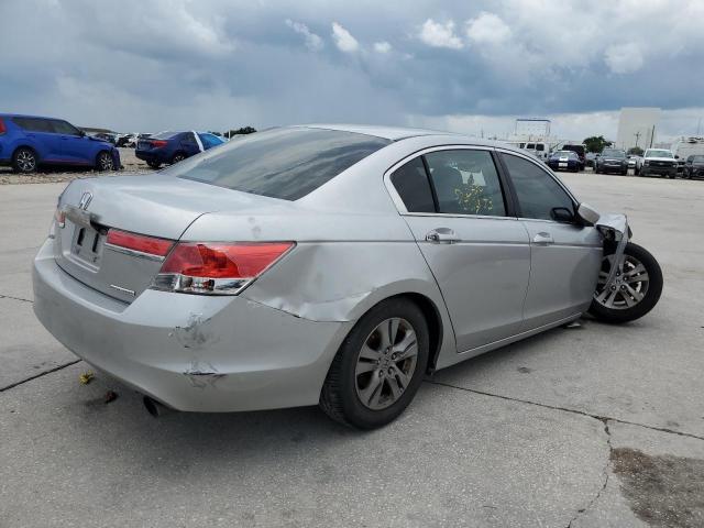 Photo 2 VIN: 1HGCP2F66CA157368 - HONDA ACCORD 