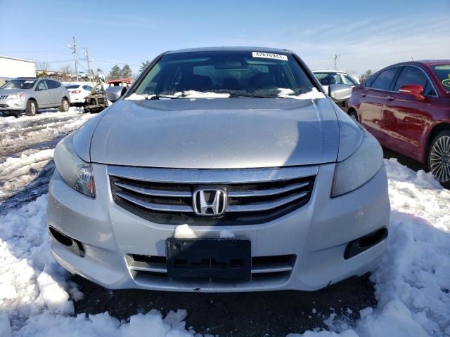 Photo 4 VIN: 1HGCP2F66CA175188 - HONDA ACCORD SE 