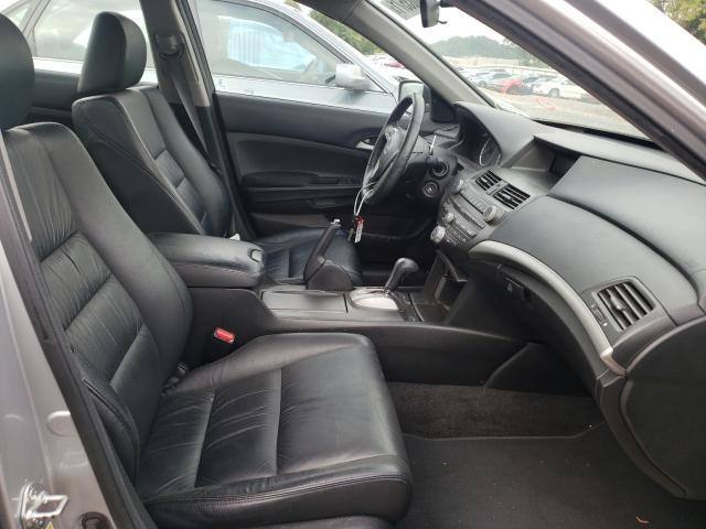 Photo 4 VIN: 1HGCP2F66CA229704 - HONDA ACCORD SE 