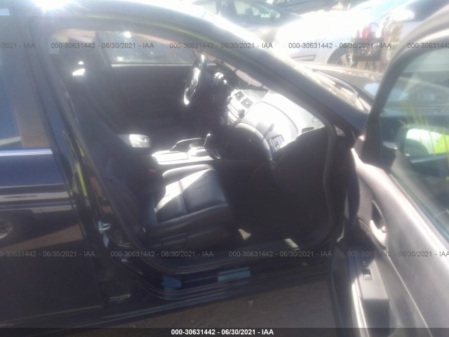 Photo 4 VIN: 1HGCP2F66CA231114 - HONDA ACCORD SDN 