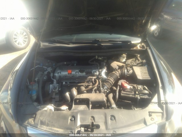 Photo 9 VIN: 1HGCP2F66CA231114 - HONDA ACCORD SDN 