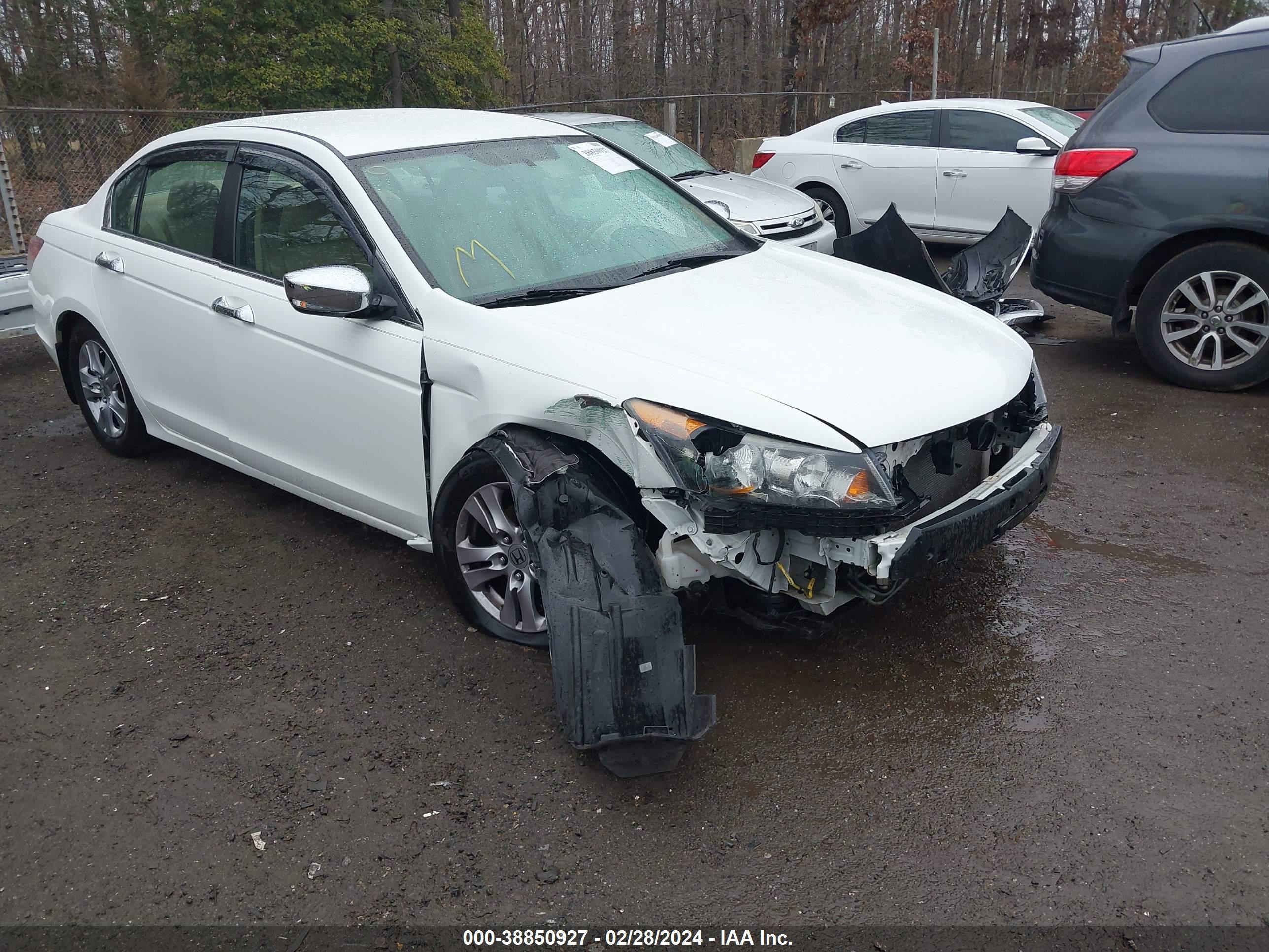 Photo 5 VIN: 1HGCP2F66CA231503 - HONDA ACCORD 