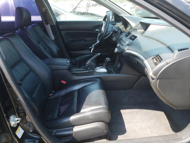 Photo 4 VIN: 1HGCP2F67BA018011 - HONDA ACCORD SE 