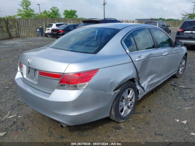 Photo 3 VIN: 1HGCP2F67BA025721 - HONDA ACCORD 