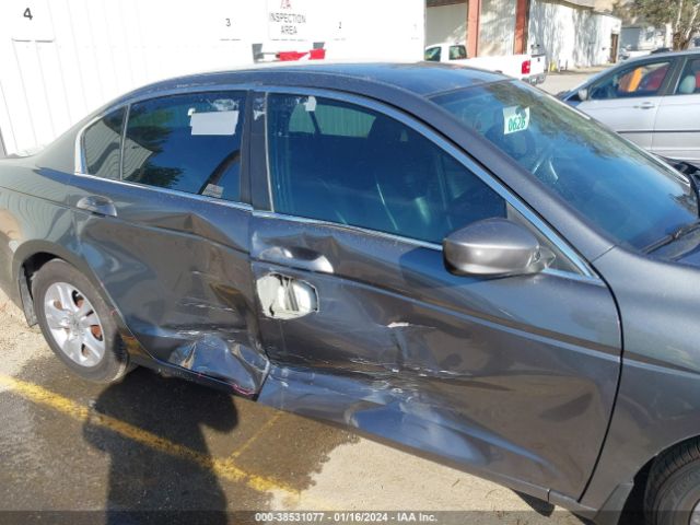 Photo 5 VIN: 1HGCP2F67BA054748 - HONDA ACCORD 