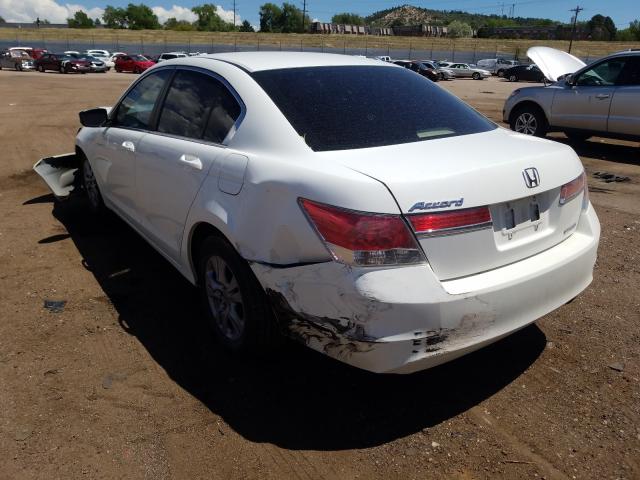 Photo 2 VIN: 1HGCP2F67BA088608 - HONDA ACCORD SE 