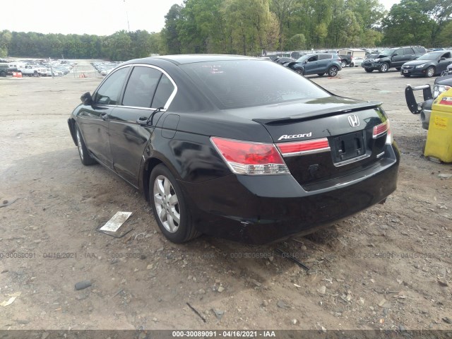 Photo 2 VIN: 1HGCP2F67BA109067 - HONDA ACCORD SDN 