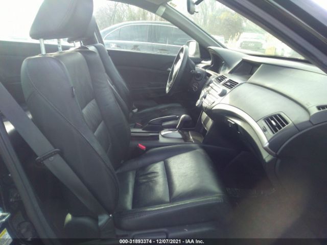 Photo 4 VIN: 1HGCP2F67BA112048 - HONDA ACCORD SDN 