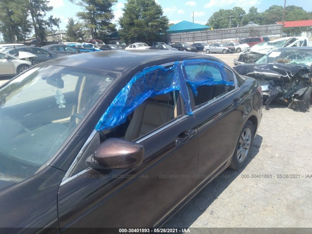 Photo 5 VIN: 1HGCP2F67BA115905 - HONDA ACCORD SDN 