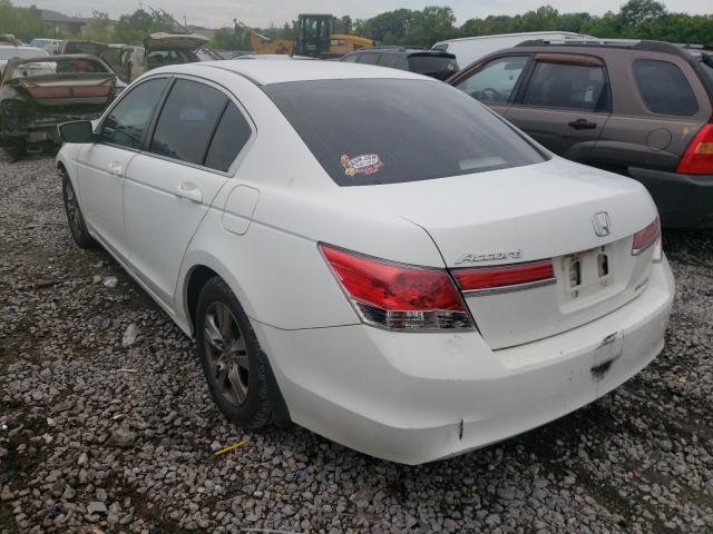 Photo 2 VIN: 1HGCP2F67BA127178 - HONDA ACCORD SE 