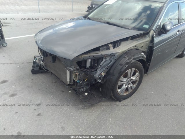 Photo 5 VIN: 1HGCP2F67BA144546 - HONDA ACCORD SDN 