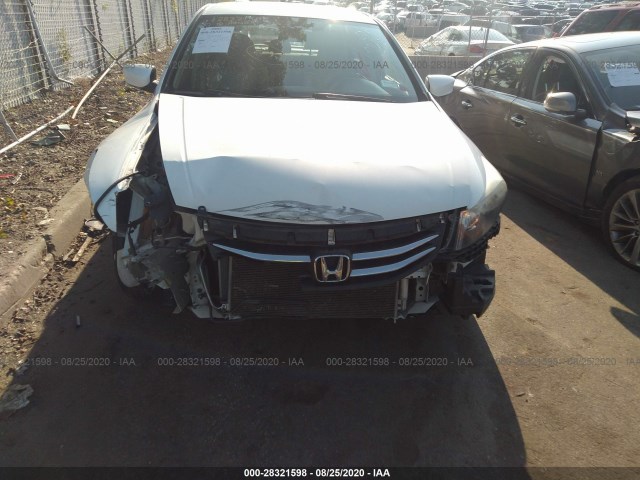 Photo 5 VIN: 1HGCP2F67CA016972 - HONDA ACCORD SDN 