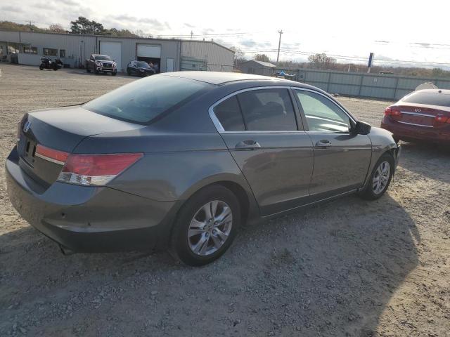 Photo 2 VIN: 1HGCP2F67CA094961 - HONDA ACCORD SE 