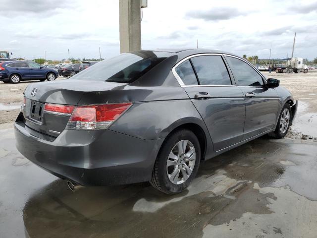 Photo 2 VIN: 1HGCP2F67CA100113 - HONDA ACCORD 