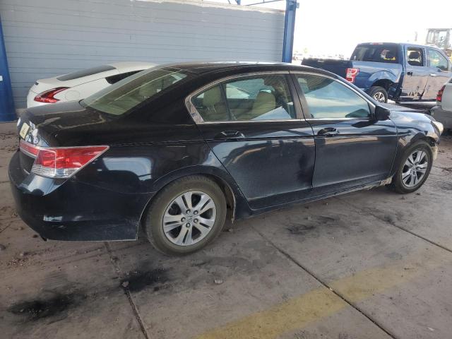 Photo 2 VIN: 1HGCP2F67CA139817 - HONDA ACCORD SE 