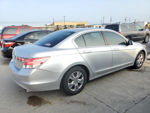 Photo 2 VIN: 1HGCP2F67CA150171 - HONDA ACCORD SE 