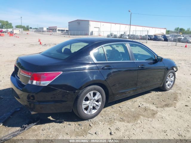 Photo 3 VIN: 1HGCP2F67CA161249 - HONDA ACCORD 