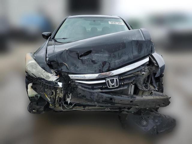 Photo 4 VIN: 1HGCP2F67CA176950 - HONDA ACCORD 