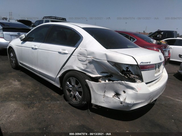 Photo 2 VIN: 1HGCP2F67CA178830 - HONDA ACCORD SDN 