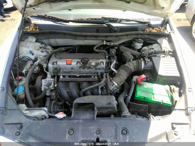 Photo 9 VIN: 1HGCP2F67CA178830 - HONDA ACCORD SDN 