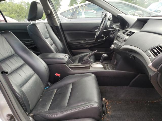 Photo 4 VIN: 1HGCP2F67CA211423 - HONDA ACCORD SE 