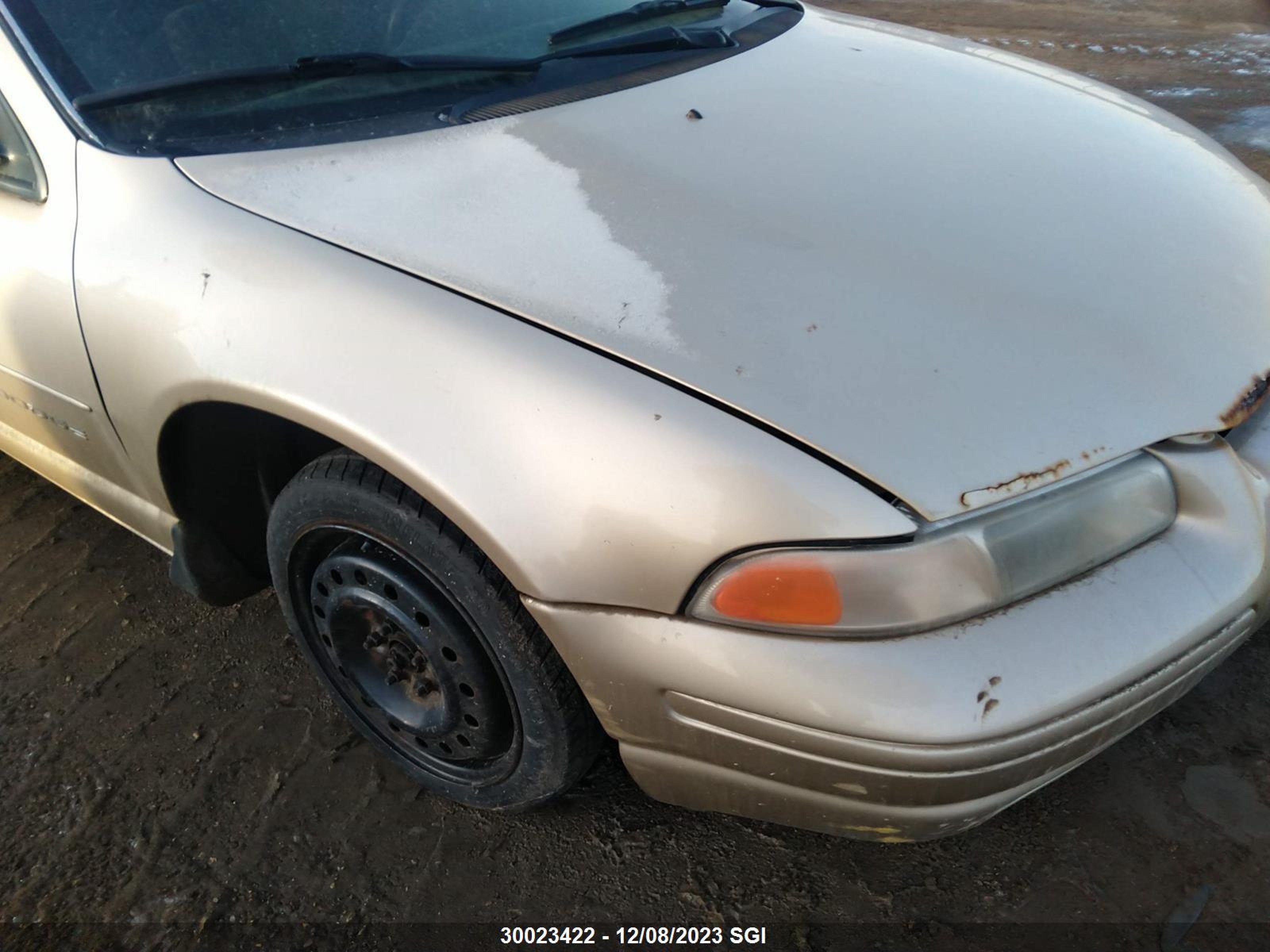 Photo 10 VIN: 1HGCP2F68BA002674 - DODGE STRATUS 