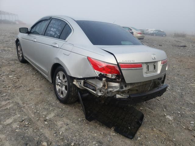 Photo 2 VIN: 1HGCP2F68BA007437 - HONDA ACCORD SE 