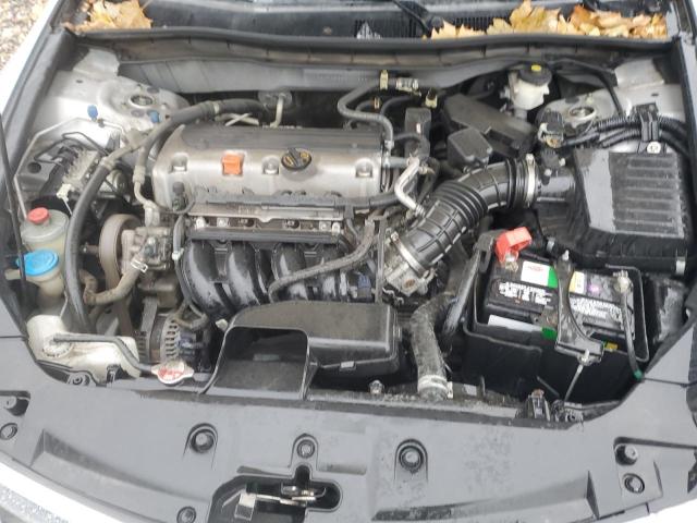 Photo 10 VIN: 1HGCP2F68BA018387 - HONDA ACCORD SE 