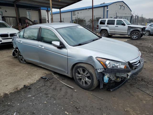 Photo 3 VIN: 1HGCP2F68BA018745 - HONDA ACCORD SE 