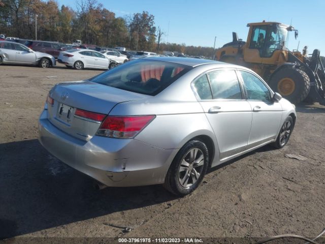 Photo 3 VIN: 1HGCP2F68BA035870 - HONDA ACCORD 