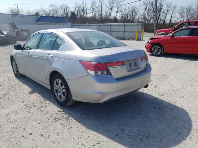 Photo 2 VIN: 1HGCP2F68BA055312 - HONDA ACCORD SE 