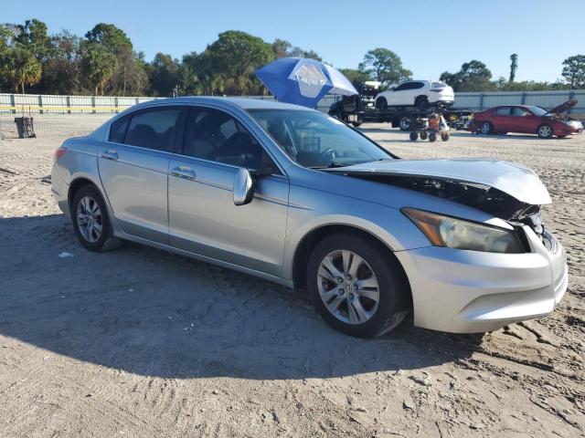 Photo 3 VIN: 1HGCP2F68BA089587 - HONDA ACCORD SE 