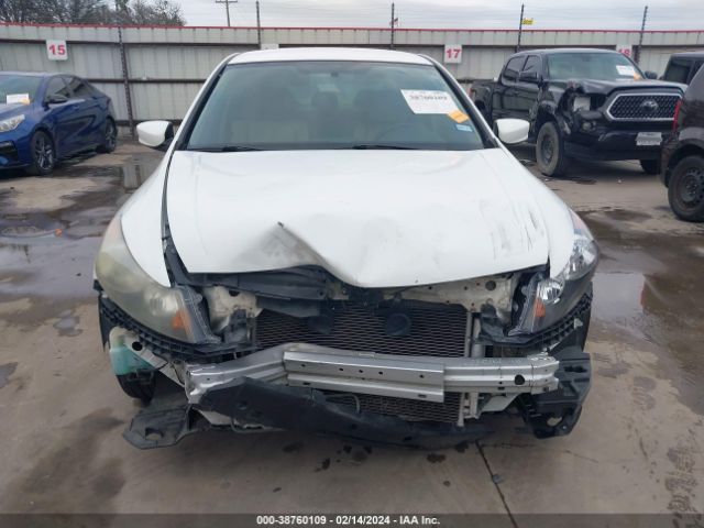 Photo 5 VIN: 1HGCP2F68BA104850 - HONDA ACCORD 