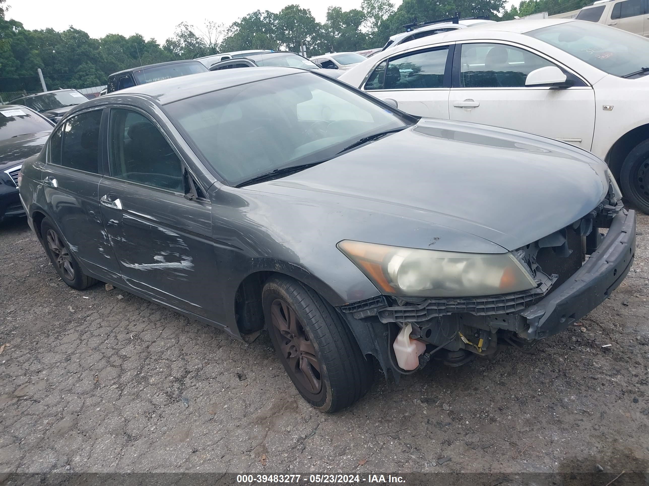 Photo 0 VIN: 1HGCP2F68BA111409 - HONDA ACCORD 