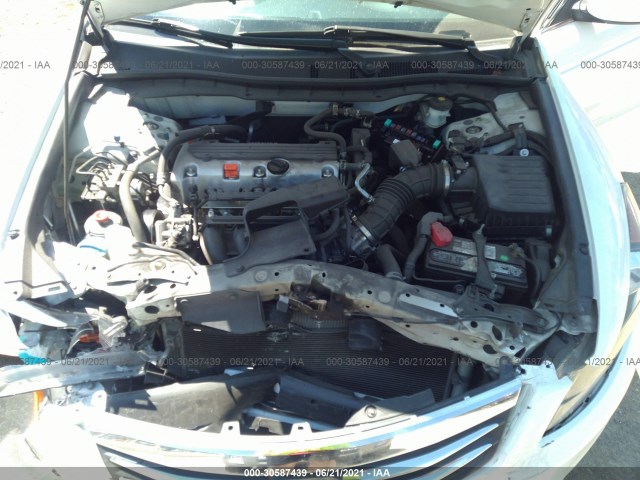 Photo 9 VIN: 1HGCP2F68CA010078 - HONDA ACCORD SDN 