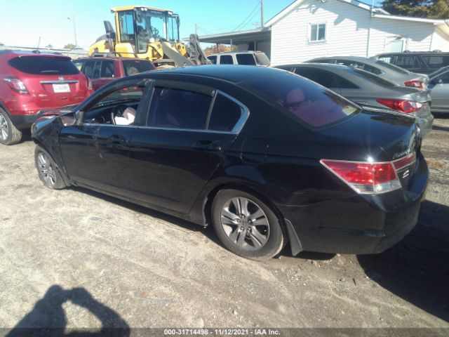 Photo 2 VIN: 1HGCP2F68CA079904 - HONDA ACCORD SDN 