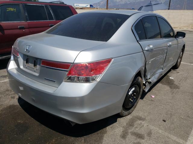 Photo 3 VIN: 1HGCP2F68CA128082 - HONDA ACCORD SE 