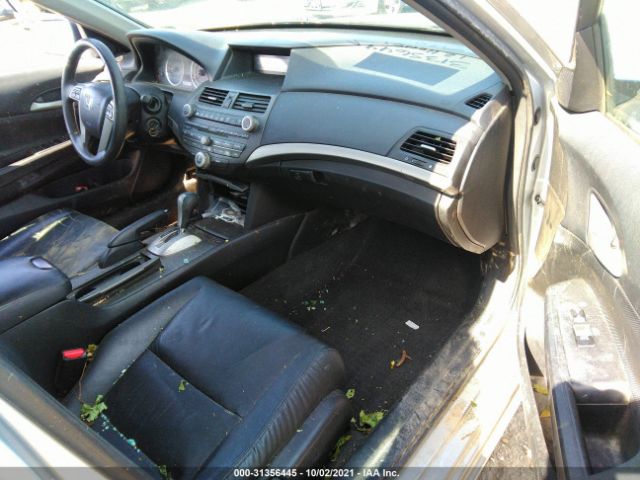 Photo 4 VIN: 1HGCP2F68CA174060 - HONDA ACCORD SDN 